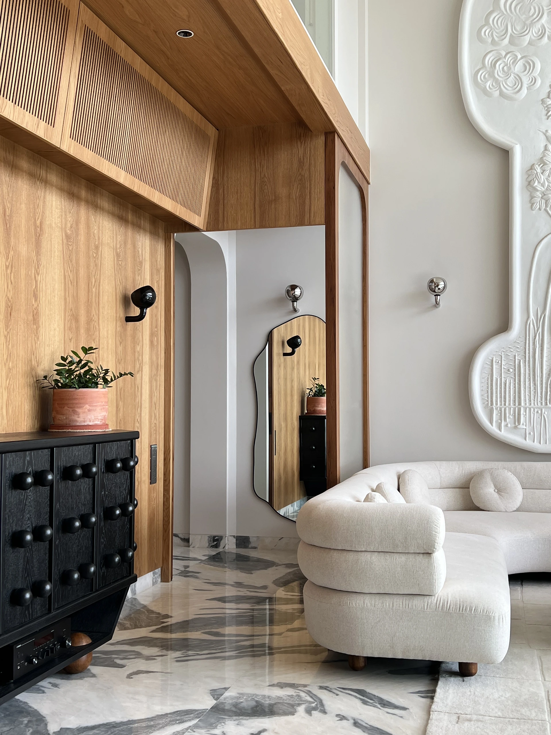 Mumbai Home_Living room 02